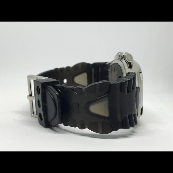 Technomarine  chronograph stainless steel mens - Picture 5 of 8